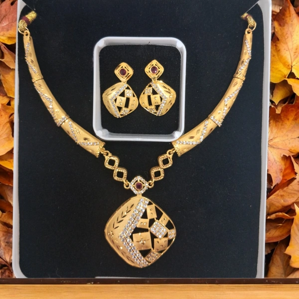 FORMING GOLD JEWELLERY 1