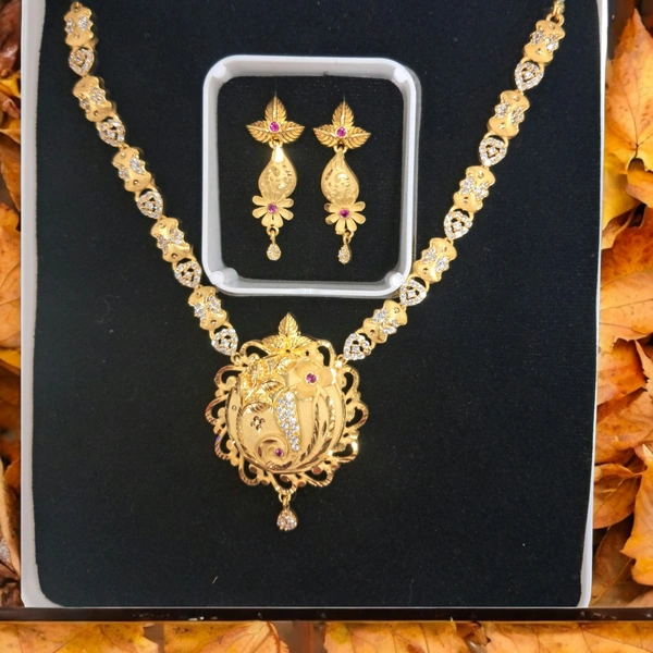 FORMING GOLD JEWELLERY 3