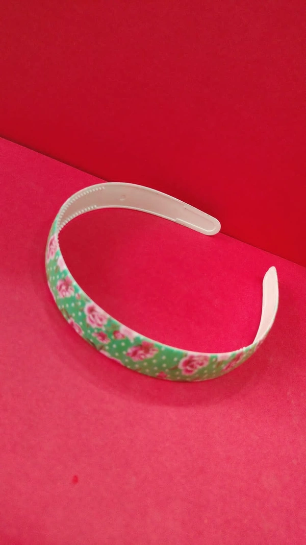 HAIR BAND 114