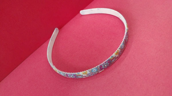 HAIR BAND 137
