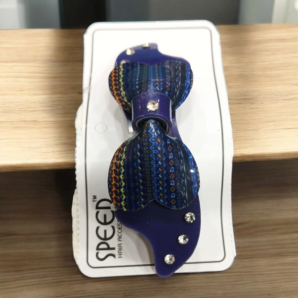 HAIR CLUTCHER 22