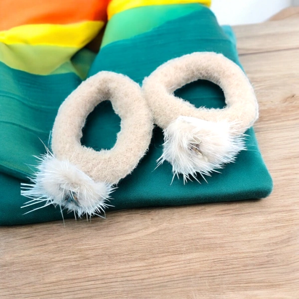 HAIR SCRUNCHIES 102