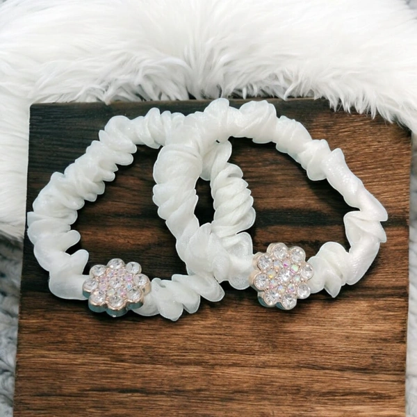 HAIR SCRUNCHIES 151
