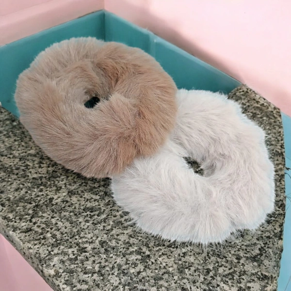 HAIR SCRUNCHIES 33