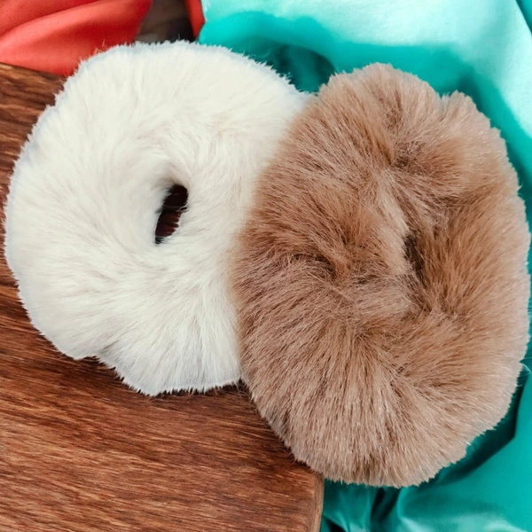 HAIR SCRUNCHIES 57