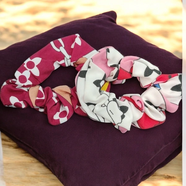 HAIR SCRUNCHIES 84
