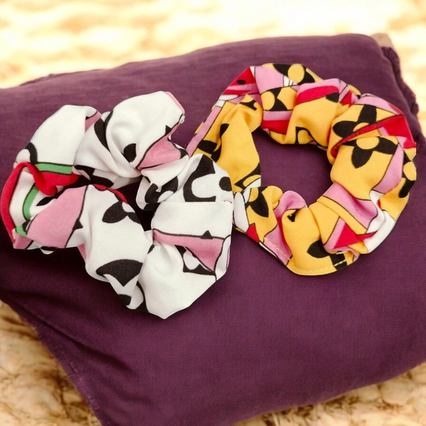 HAIR SCRUNCHIES 97