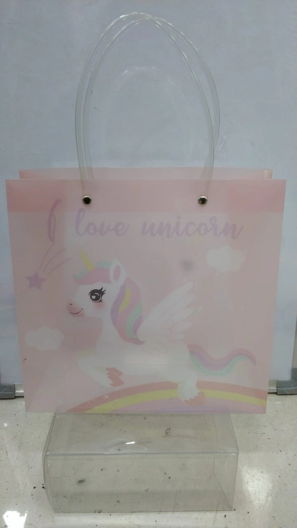 LITTLE WONDERS GIFTING BAGS 2