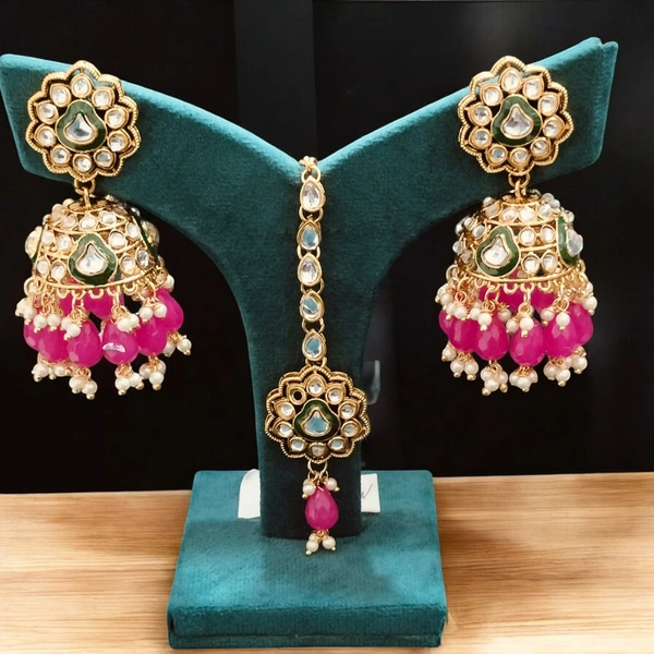 MAANG TIKA WITH EARRINGS (23)