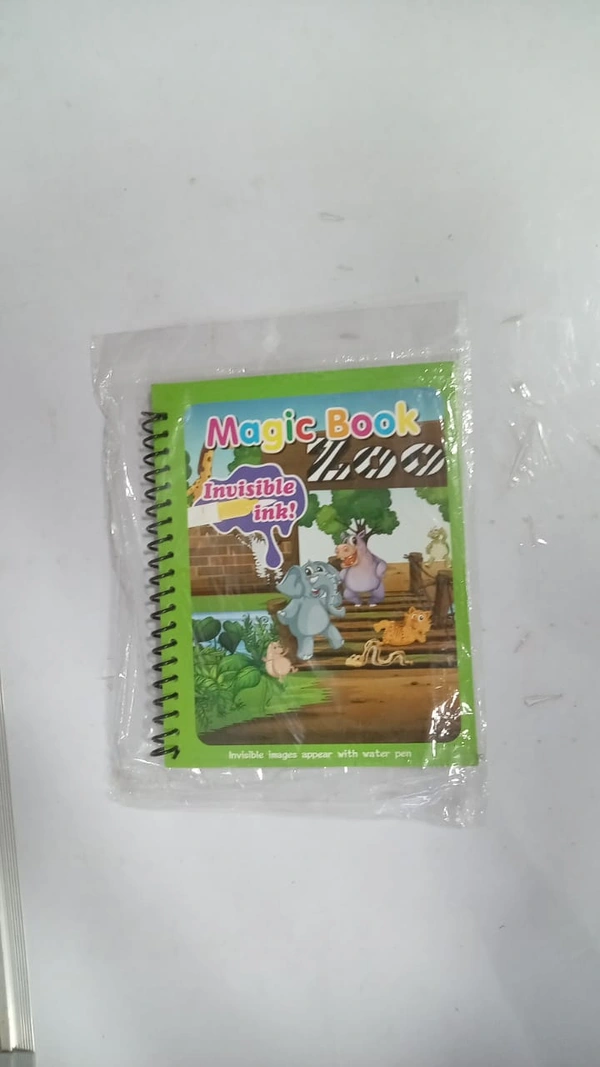 MAGIC BOOK INVISIBLE