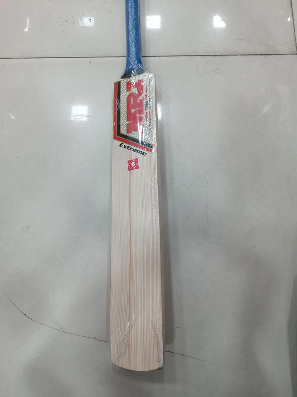 MRI CRICKET DECO STAR NO.6