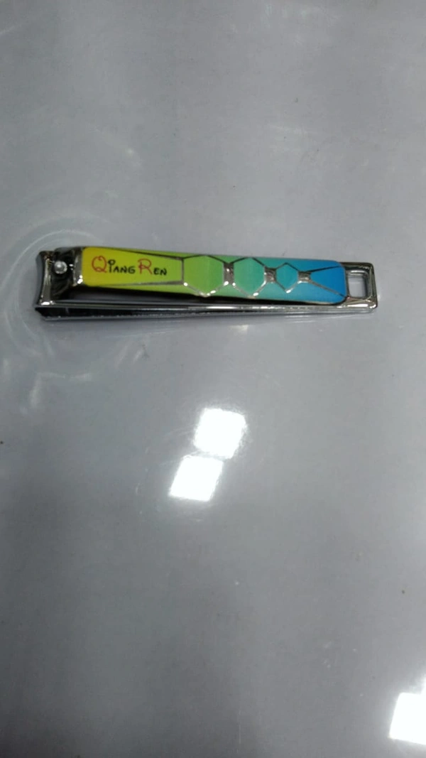 NAILCUTTER 7