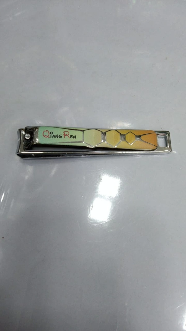 NAILCUTTER 8