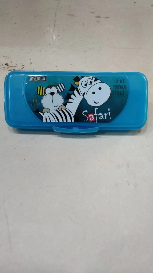 SAFARI PLASTIC PENCIL BOX 4