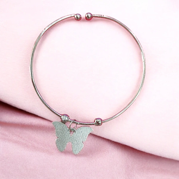BRACELETS 5