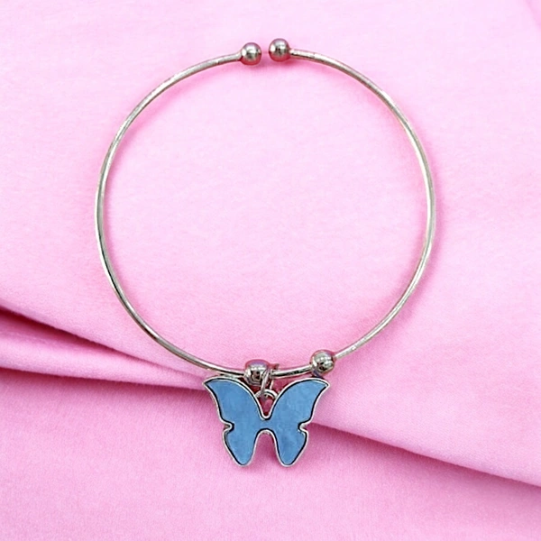 BRACELETS 6
