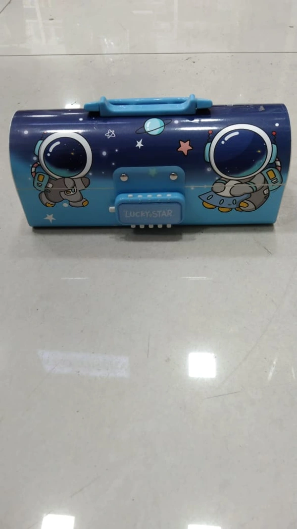 SUITCASE STYLE PASSWORD LOCK BOX