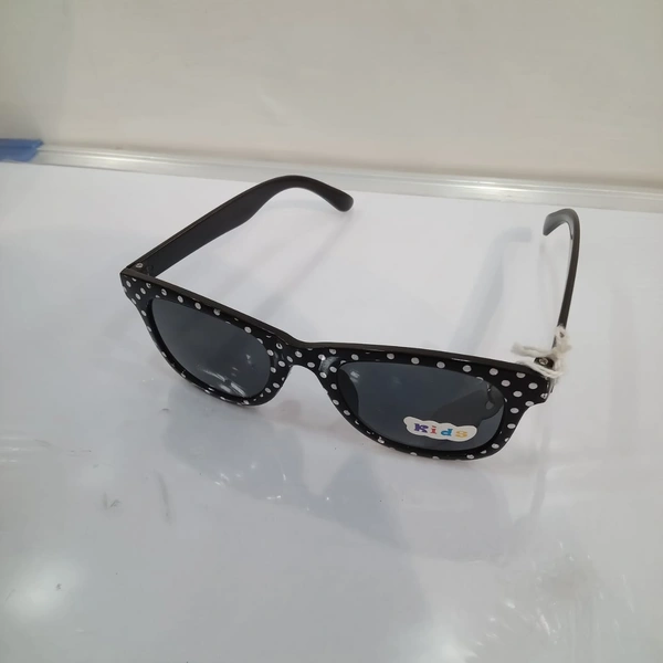 SUNGLASSES (113)