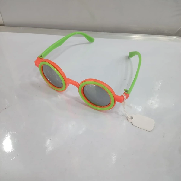 SUNGLASSES (70)