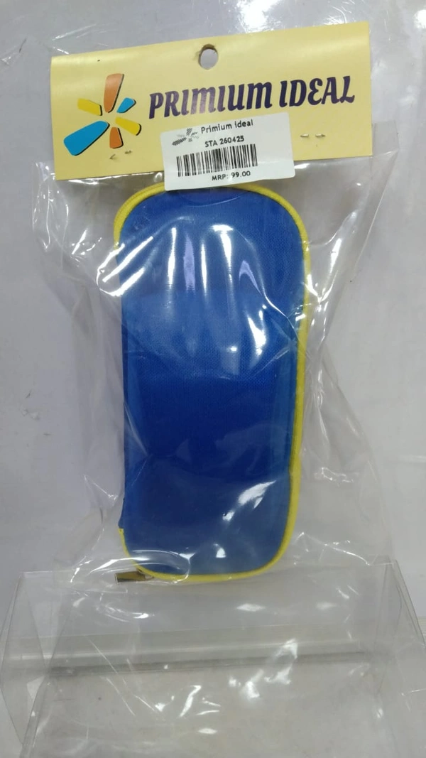 SUNGLASSES POUCH 1