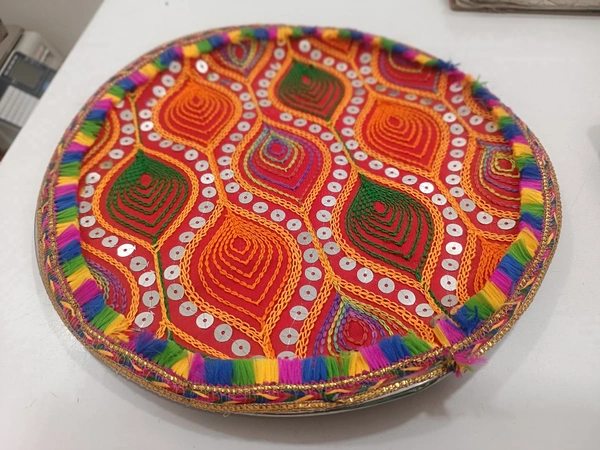 WICKER PLATE 9