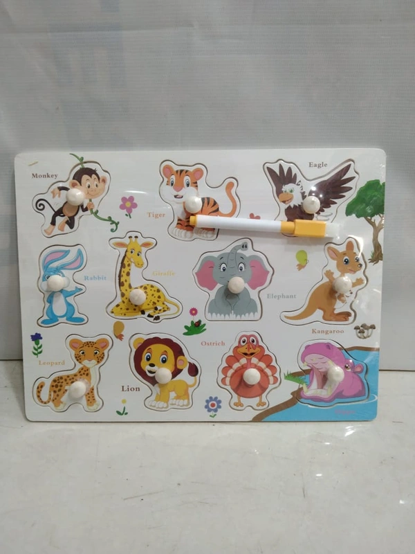 WOODEN JUNGLE ANIMAL PUZZLE TRAY