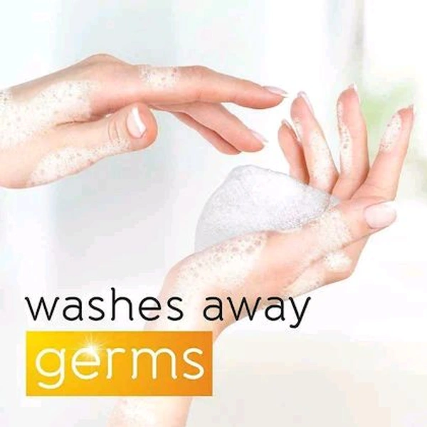 Pears Pure & Gentle Soap with Natural Oils 125 g (Buy 4 Get 1 Free)