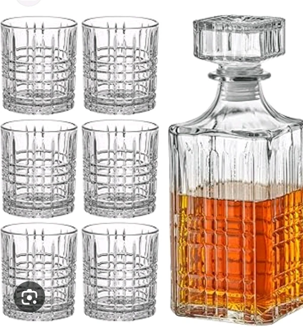 6 Whisky Glass & Bottle Set