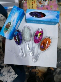 Crystel Comb 