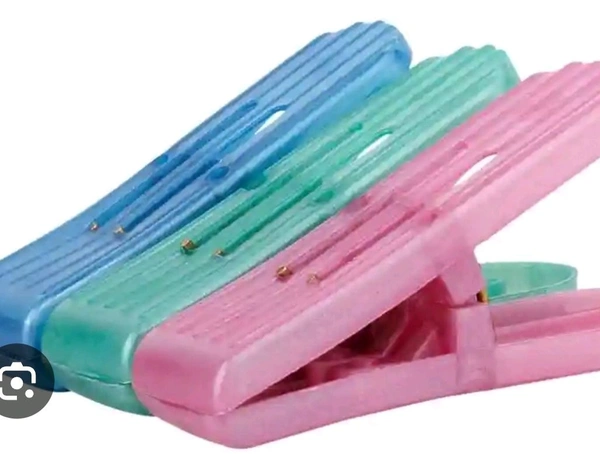 Plastic Clip 24 Pcs