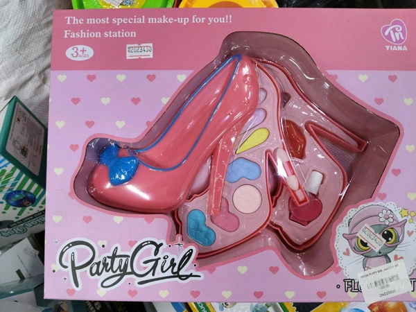 Party Girl Make Up Kit