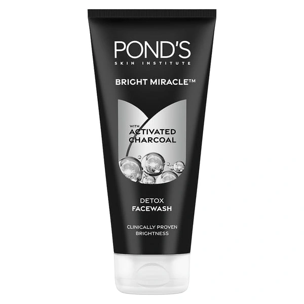 POND'S Bright Miracle Detox Facewash | 10X Power of Activated Charcoal| For Deep Cleaned Skin | Reveals Glow, Pollution Clear Face Wash 50 g
