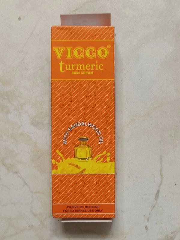 Vicco Turmeric With Sandalwood Oil 30gms