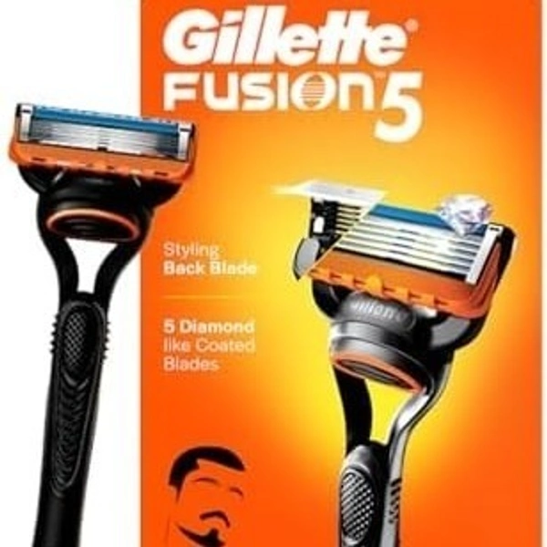 Gillette Fusion 5 Machine With Cartidge Smooth And Comfortable Shave With Precision, Ease And Style Everyday