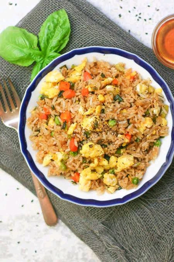 EGGS FRIED RICE (HALF PLATE 1 EGGS)