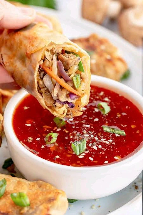 EGG ROLL (ONE ROLL)