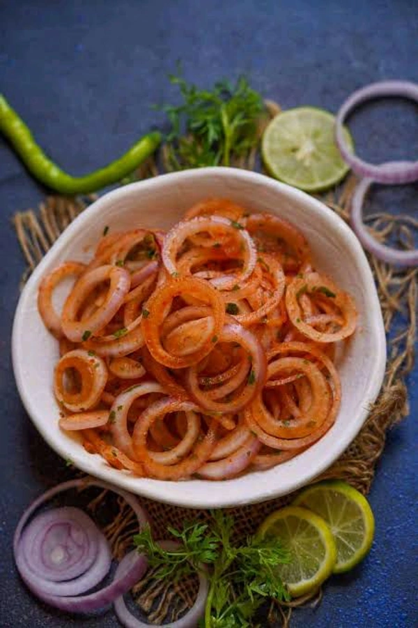 EXTRA ONION SALAD 