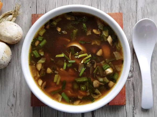 EXRTA MOMOS SOUP 