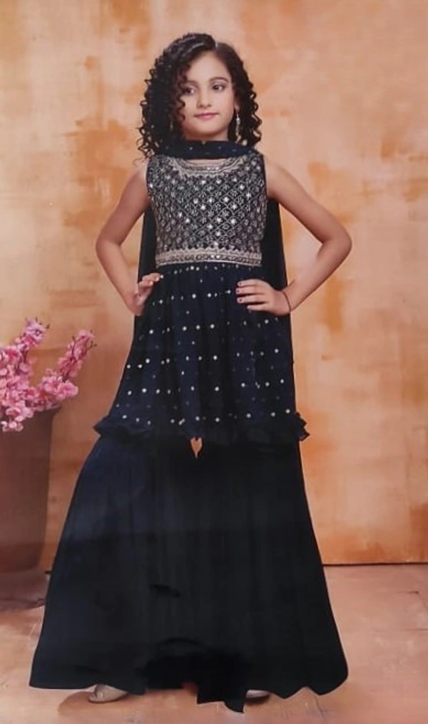 GHARARA SUIT - 26 (5-6 YEARS)
