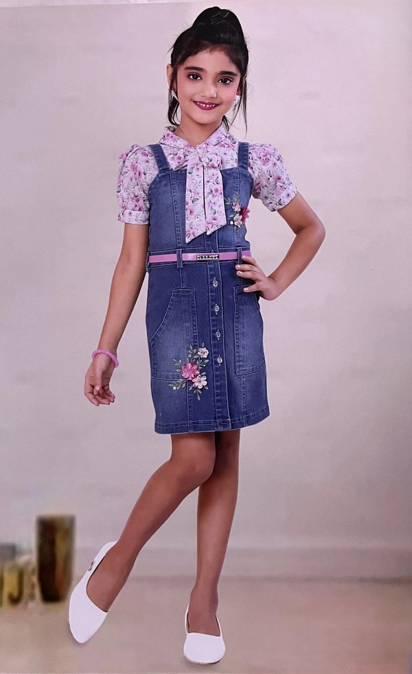 DRESS - 26 (5-6 YEARS)