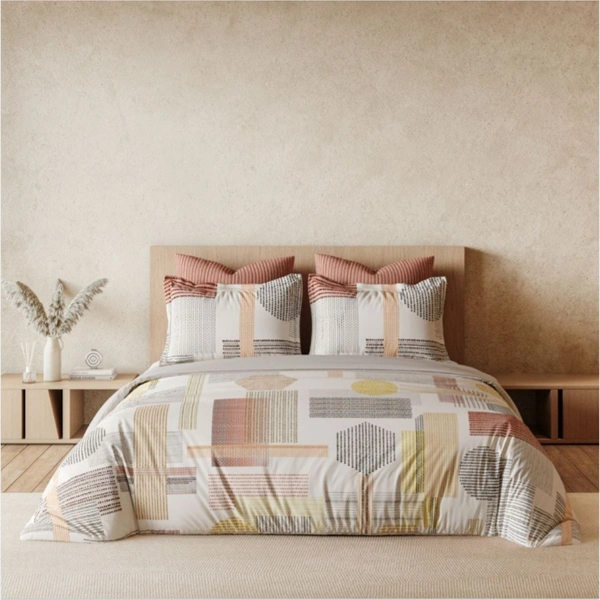 Ddecor Bedsheet King Size Double bed Sheet With 4 Pillow Covers - 2.74 M X 2.74 M