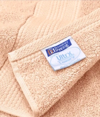 Bombay Dyeing Super Ultrx Towel Cotton Peach 650 Gsm Super Ultrx Bath Towel 75 Cm X 150 Cm - 75 Cm X 150 Cm