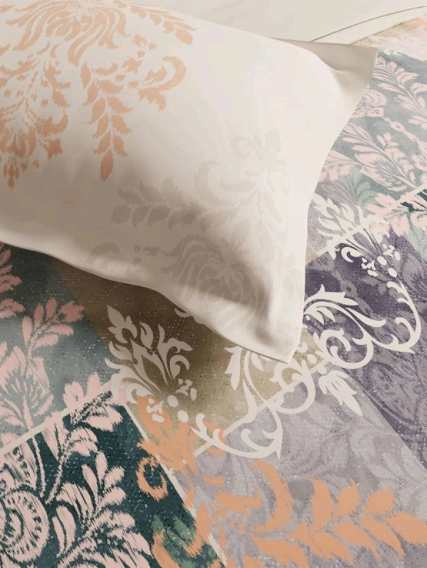 Ddecor Bedsheet King Size Double bed Sheet With 4 Pillow Covers - 2.74 M X 2.74 M