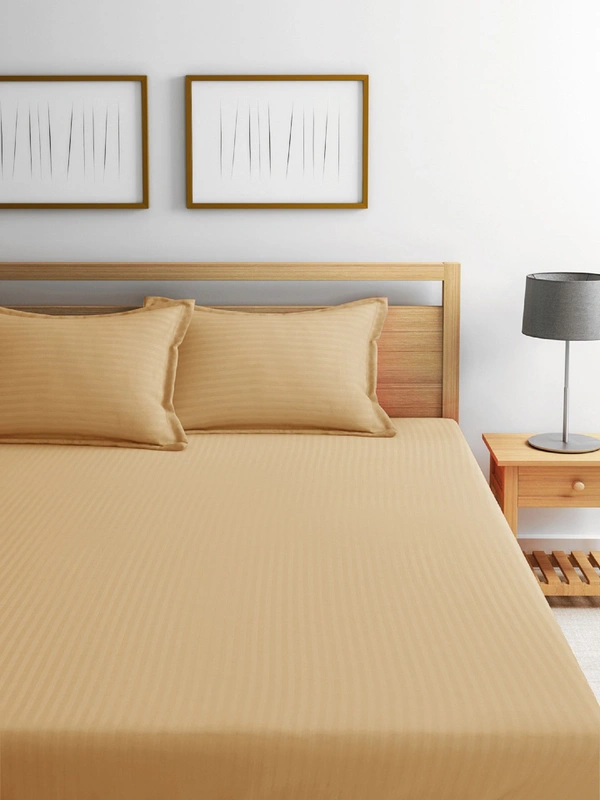 King Size Bedsheet Stripes 100 % Cotton 210 Tc 108" X 108" - 2.74 M X 2.74 M