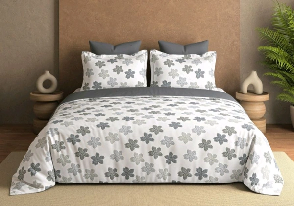 Super King Size Bedsheet 10 X 10 Feet Bed Sheet With 2 Pillow Covers 400 Tc Heavy Premium Quality Smooth Bedsheet  - 3.00 M X 3.00 M