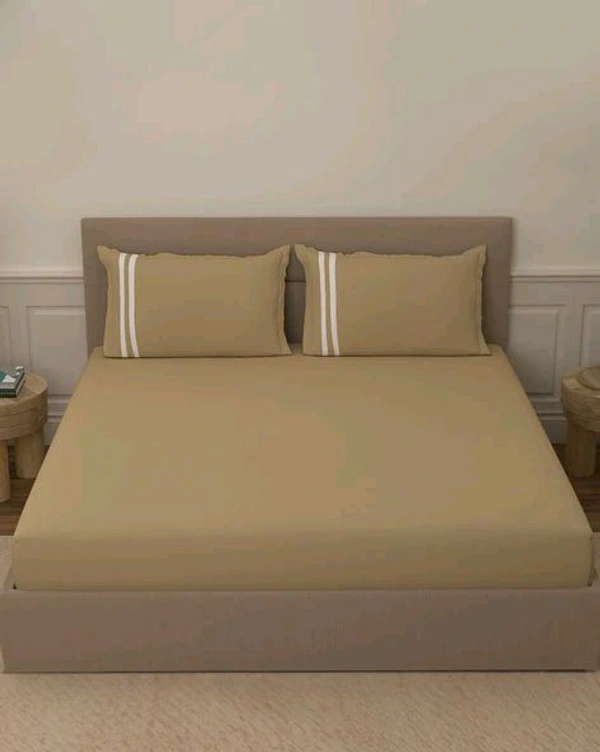Super King Size Bedsheet 120 X 120 Inch BedSheet With 2 Pillow Covers Plain Heavy Tc Premium Quality Smooth Bedsheet Shop Online - 3.00 M X 3.00 M