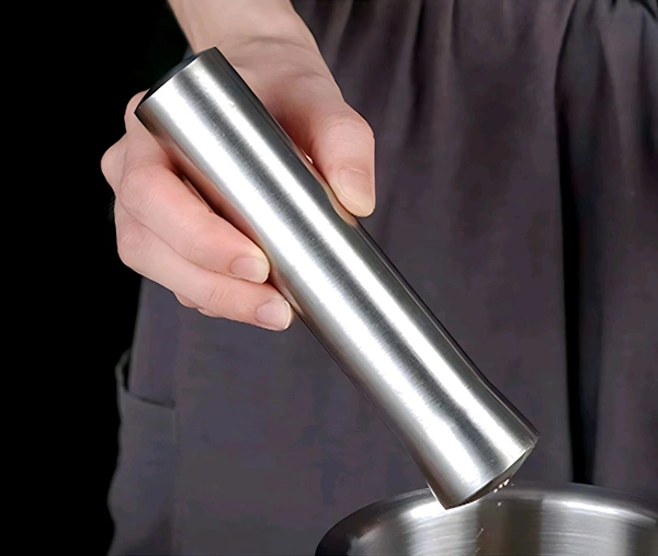 
Stainless steel garlic chopper bowl