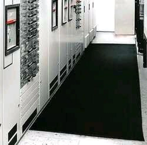 CML Certified ELECTRIC SHOCK RESISTANCE INSULATED MAT 1Mtr x 2Mtr