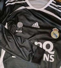 REAL MADRID BLACK JERSEY FULL SLEEVES BECKHAM - Black, M