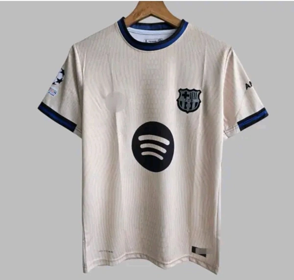 BARCELONA JERSEY 25/26 FAN VERSION - Papaya Whip, M